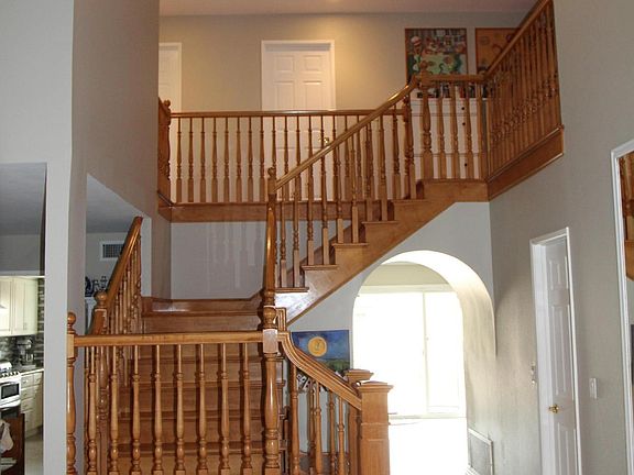 3rd image of 780 Calle Las Colinas