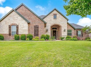 957 Prairie Timber Rd, Burleson, TX 76028