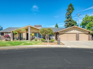 38 Evergreen Ave, Clovis, CA 93611
