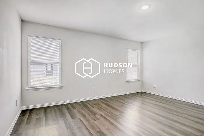 417 Shorty St — Photo 10