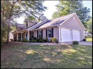 9 Pleasant Forest Ct, Temple, GA 30179