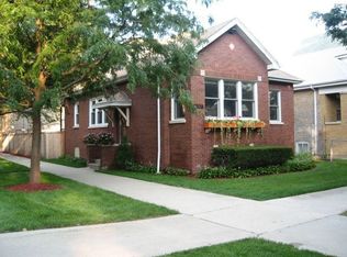 4257 N Richmond St, Chicago, IL 60618