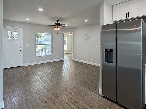 5th image of 10118 66TH AVENUE