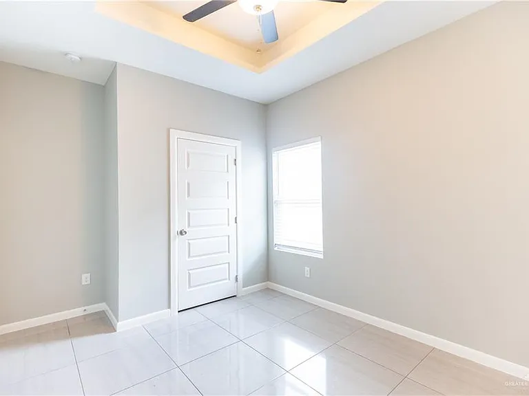 2902 Sabercat Ave #4 — Photo 11