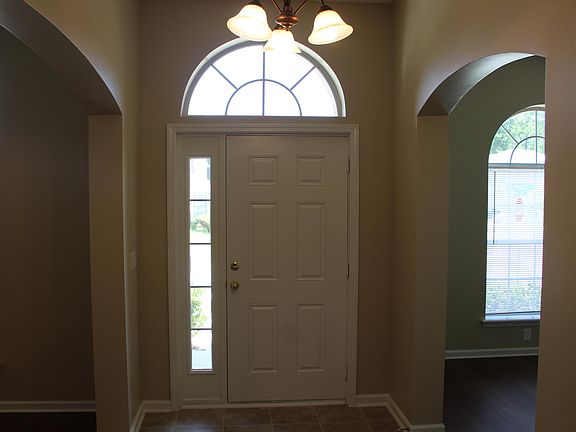 4th image of 13296 Smithwick Ln