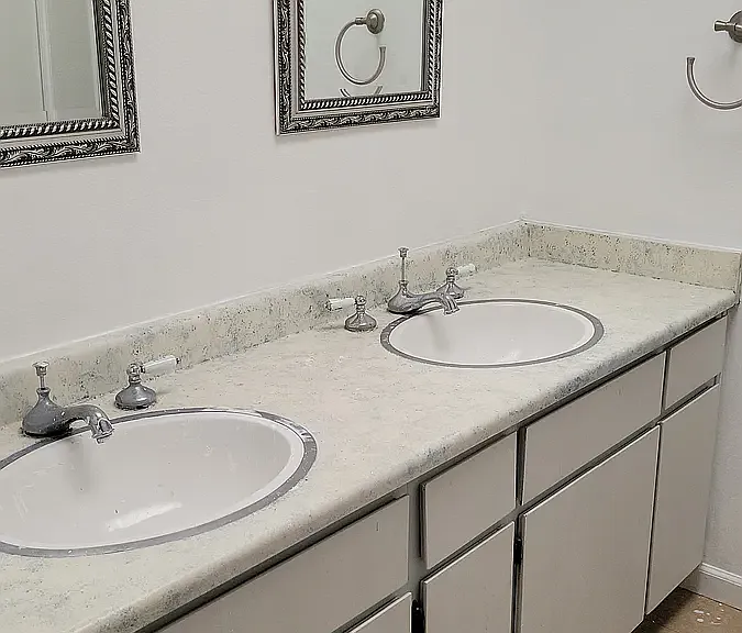 3201 W Christy Dr — Photo 9