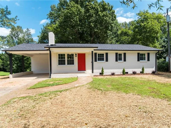 2826 Leonard Rd, Lexington, NC 27295