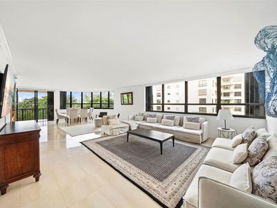10175 Collins Ave APT 307, Bal Harbour, FL, 33154