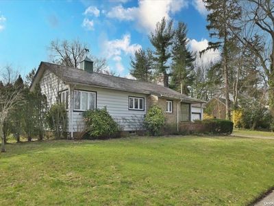 25 N Somerset Drive, Great Neck, NY, 11020