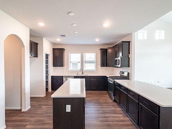 5th image of 1227 Tilia Creek Ln