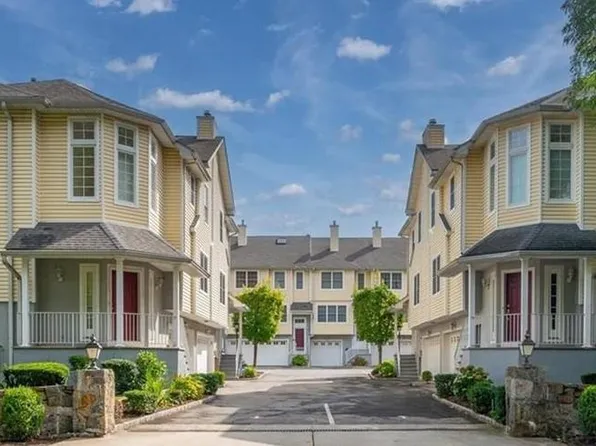 25 Prince Street, New Rochelle, NY 10801