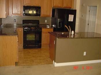 4th image of 7337 Perkins Hill St