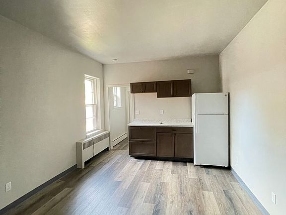 4th image of 3 S Market St APT 201