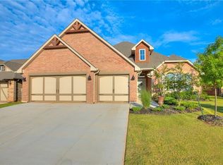 3124 Wakefield Rd, Edmond, OK 73034