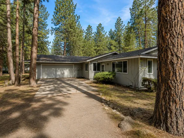 19968 Double Tree Ct, Bend, OR 97702