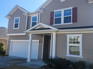 1187 Kafka Dr, Fuquay Varina, NC 27526