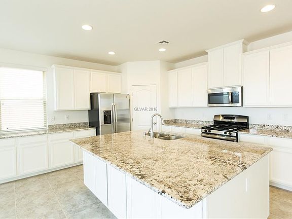 5th image of 7680 Frenchmans Bay Ave