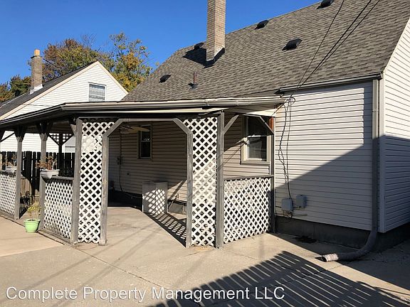 4th image of 521 Garfield Ave