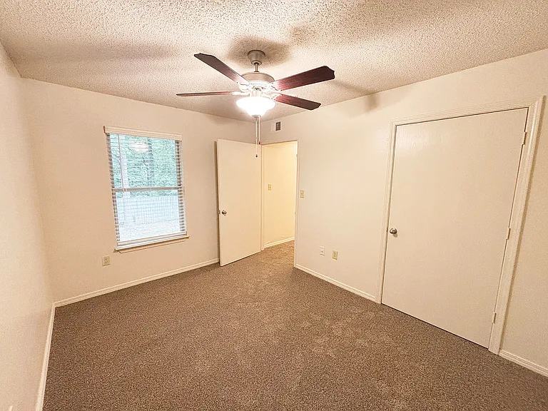 Titan - Bedroom 2