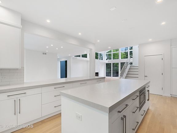 4th image of 823 Kimballwood Ln