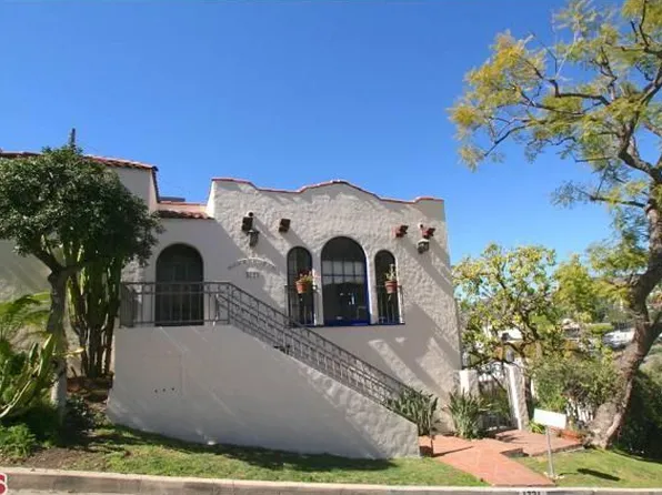 1721 Sanborn Ave, Los Angeles, CA 90027