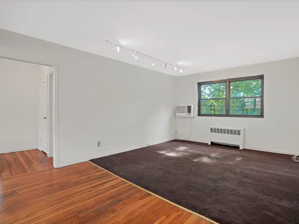 90-55 Shore Parkway image 6 of 24