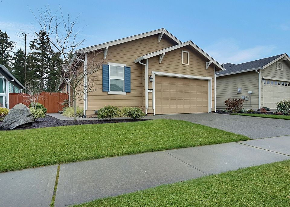 1st image of 8364 Vashon Dr NE