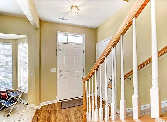3rd image of 1826 Robinwood Village Dr