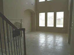 4th image of 6121 Cameron Ct