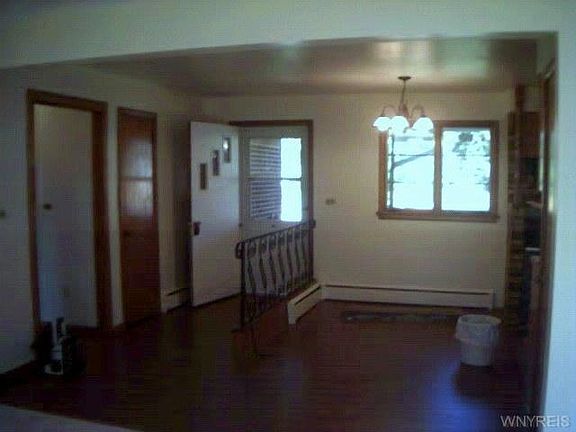5th image of 1399 Sheridan Dr