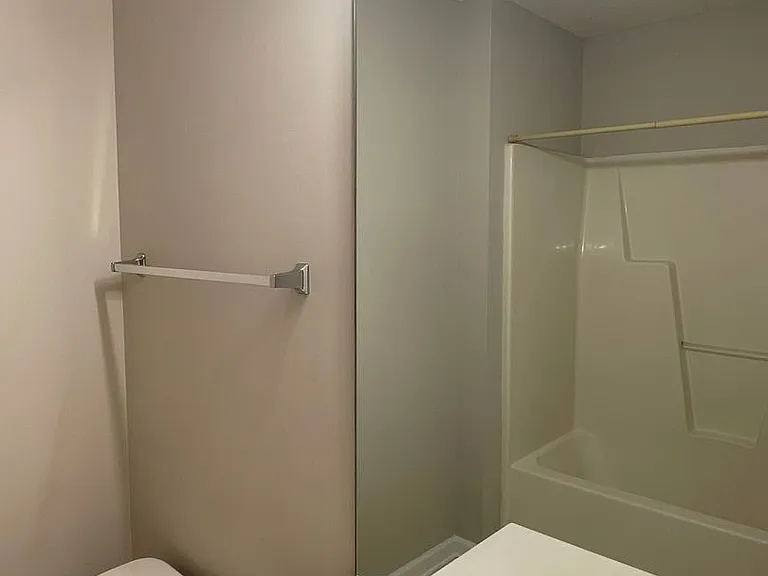 1100 Franklin Thomas Pl — Photo 8