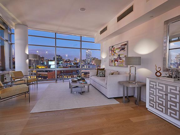 2nd image of 1 York St APT 10A