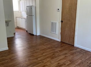 2827 N 53rd St APT B1, Lincoln, NE 68504