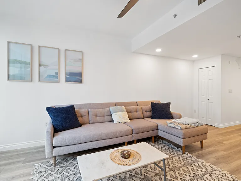 1240 India St #1509 — Photo 5