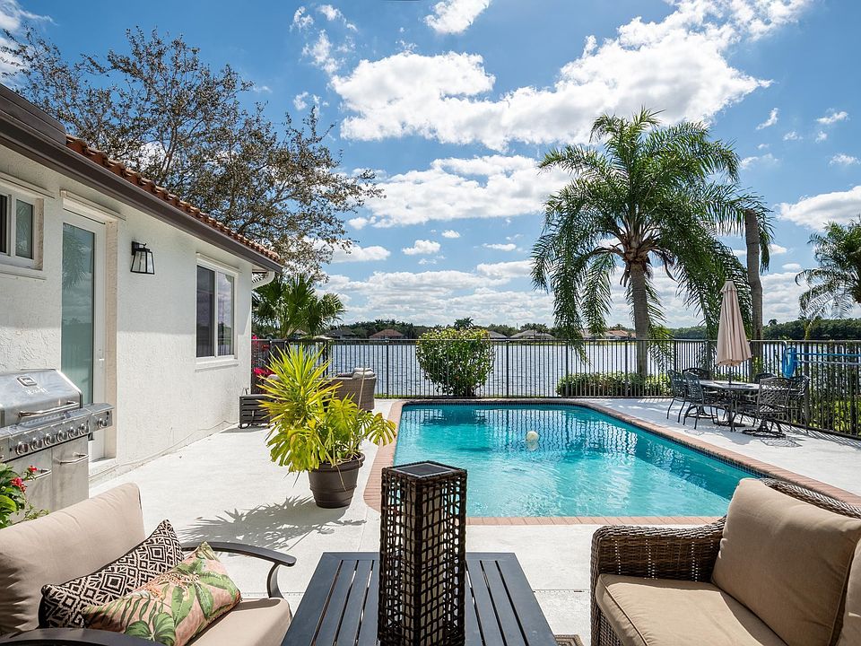 1st image of 1460 Lantana Drive