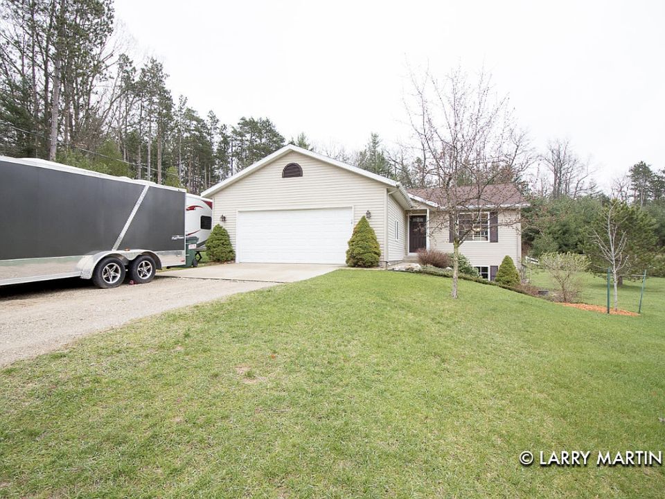 1st image of 3755 Edgerton Ct