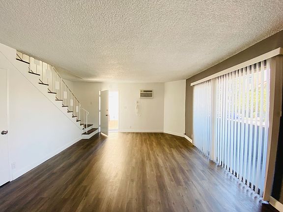 3rd image of 457 W Dryden St APT A