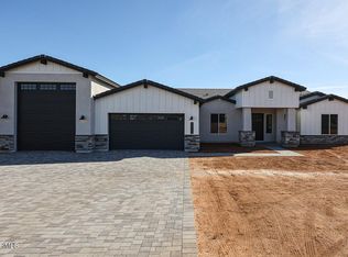 1644 E CREEK CANYON Road, Phoenix, AZ 85086
