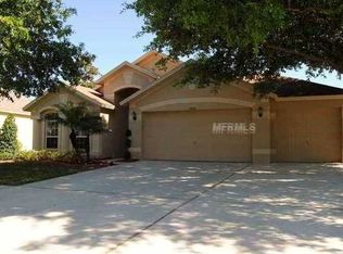 1452 Baythorn Dr, Zephyrhills, FL 33543