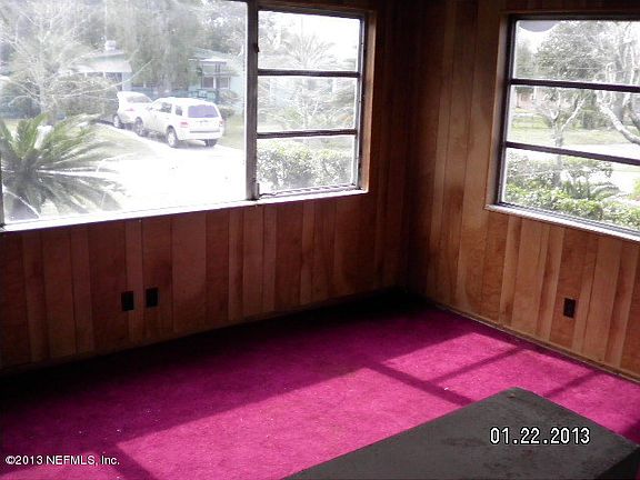 3rd image of 1845 31ST Street W