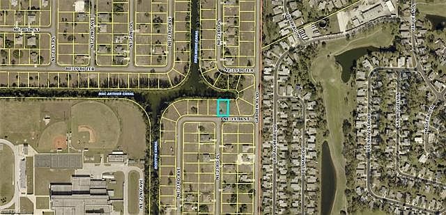 2nd image of 2317 NE 39th St