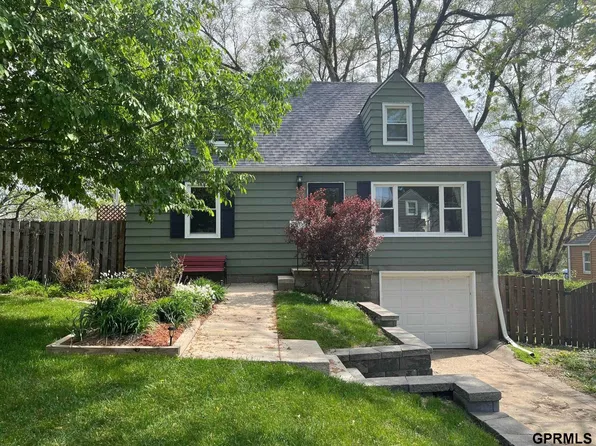 3611 Frances St, Omaha, NE 68105