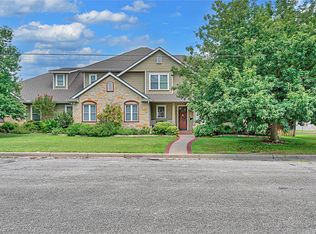 1317 Hackberry St, Clifton, TX 76634