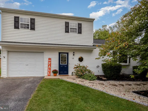 12 Autumn Dr, Dillsburg, PA 17019