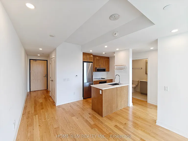 340 Queen St #2502 — Photo 6