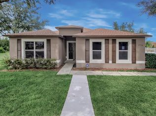 2752 Sheila Dr, Apopka, FL 32712