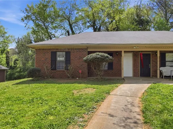 318 Freeport Dr #318 & 320, Lawrenceville, GA 30046