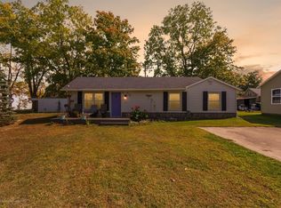 313 High St, Middleville, MI 49333