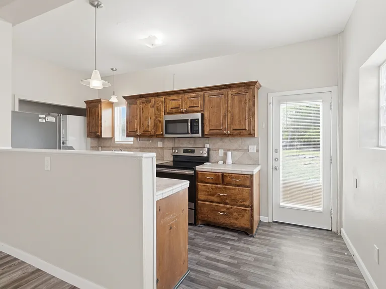9140 Sailfish Dr — Photo 14