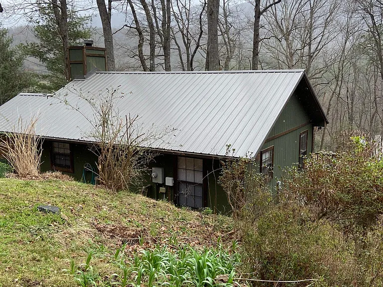 13 Wood Robin Ln — Photo 1